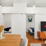 Timeless Charm Rustic 2Br Hideaway In Nyc