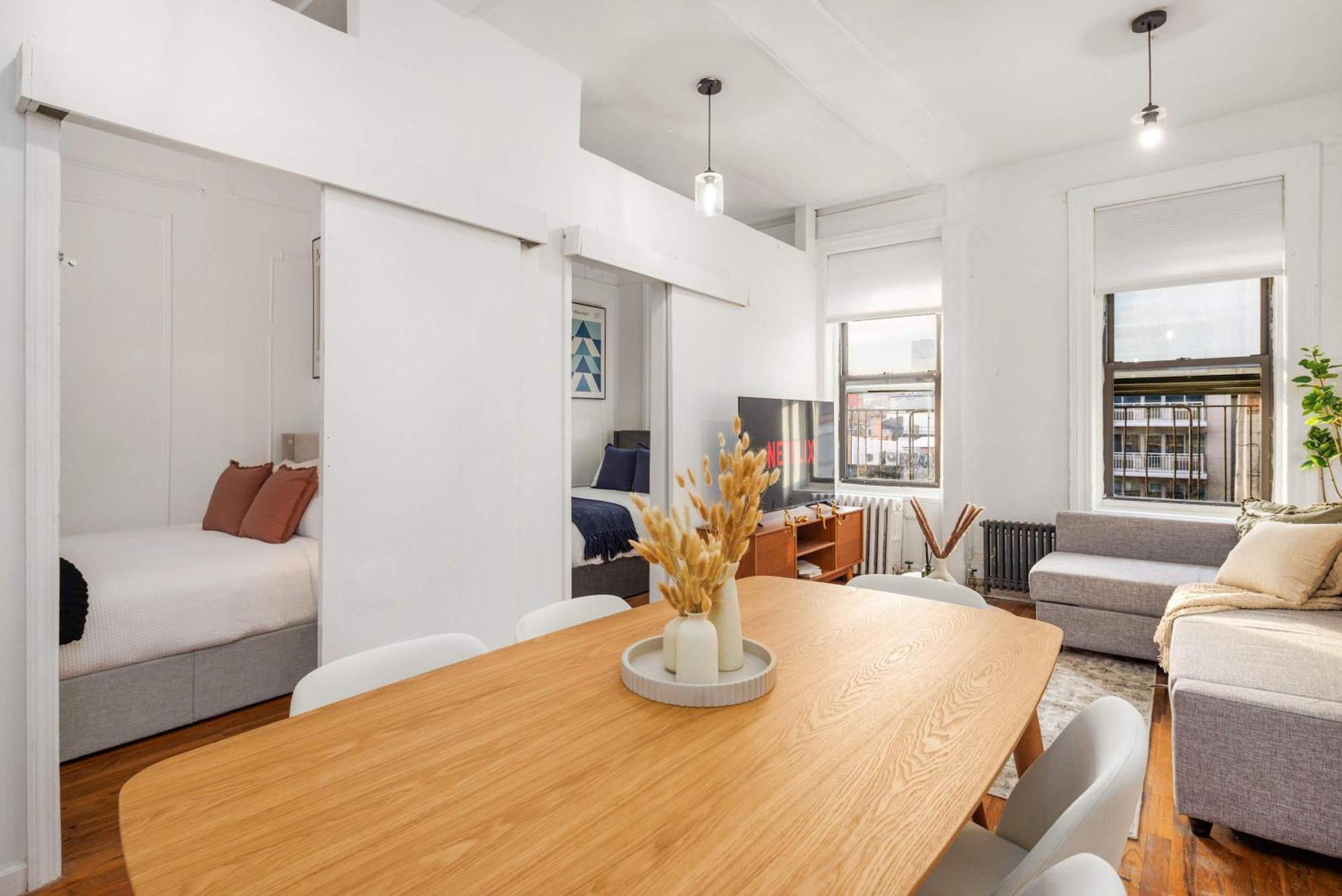 Timeless Charm Rustic 2br Hideaway In Nyc Apartment