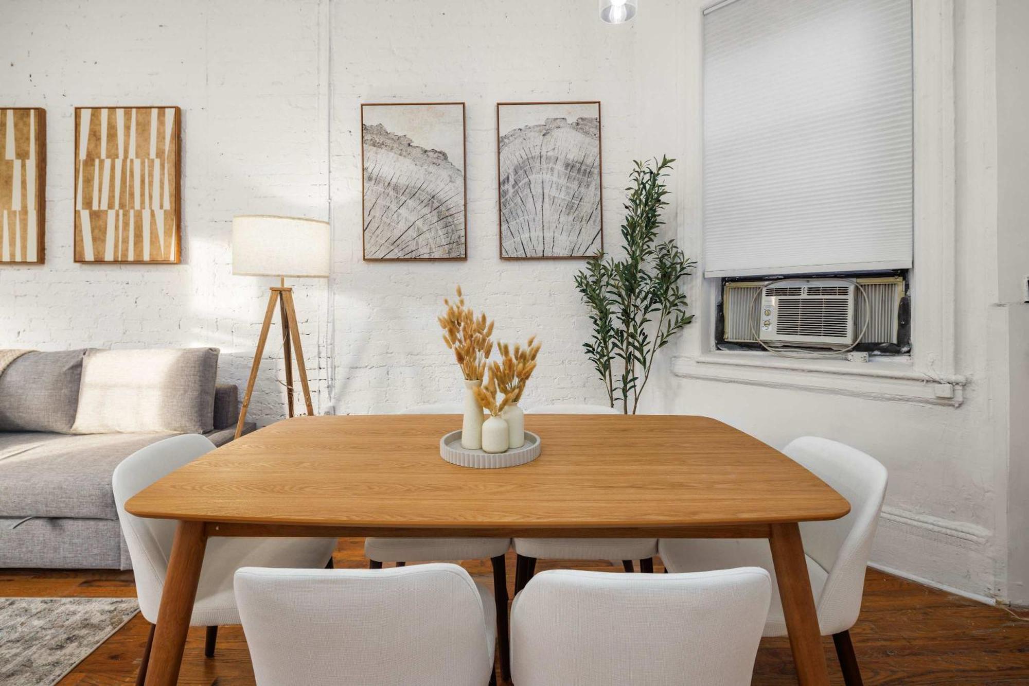 Timeless Charm Rustic 2br Hideaway In Nyc * New York